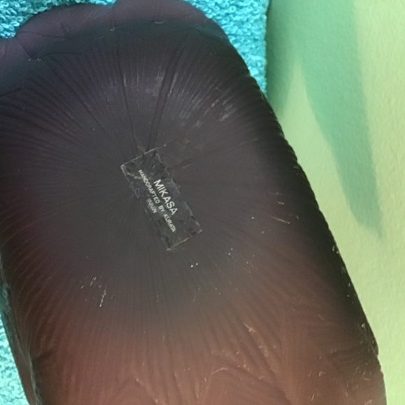 Mikasa Handcrafted by Kurata Frosted Amethyst Glass Swan Dish Trinket Candy Bowl - Picture 2 of 3